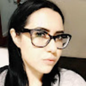 Meet your Posher, Mia